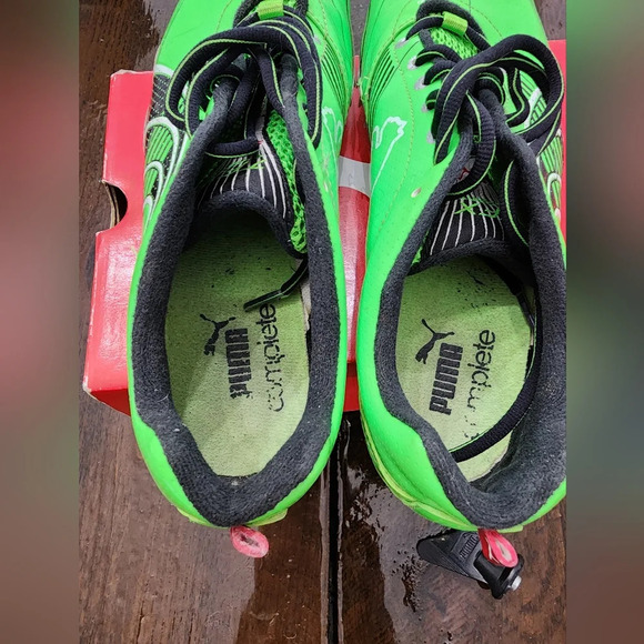 🎉HP🏃♂️ Puma Track Men's 8 1/2 shoes w/ spikes/spike tool/& box, bright green - Picture 7 of 9